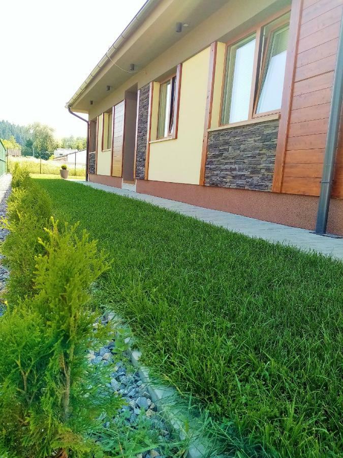 Elejan Apartman Bešeňová Kültér fotó