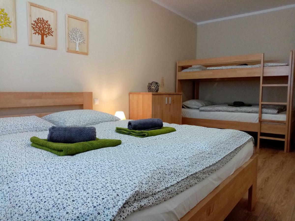 Elejan Apartman Bešeňová Kültér fotó