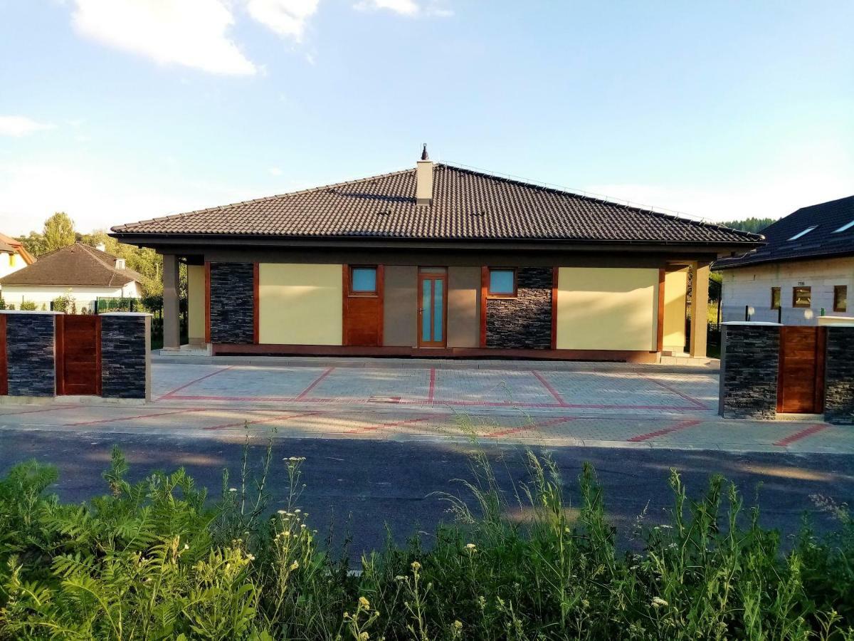 Elejan Apartman Bešeňová Kültér fotó