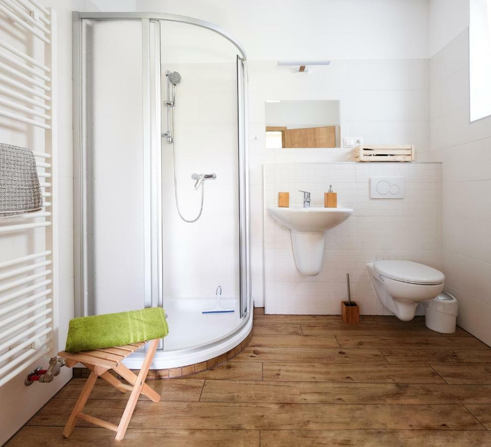 Elejan Apartman Bešeňová Kültér fotó